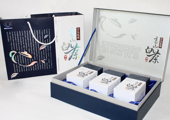高端白茶礼盒包装设计