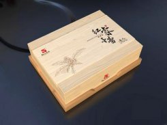 木盒茶叶包装如何防止其掉色?